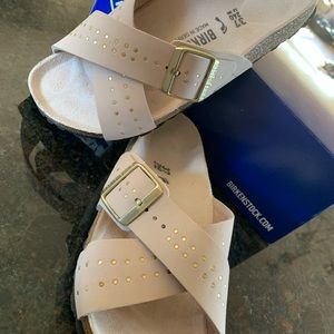 Size 7 Birkenstock gold studded sandal